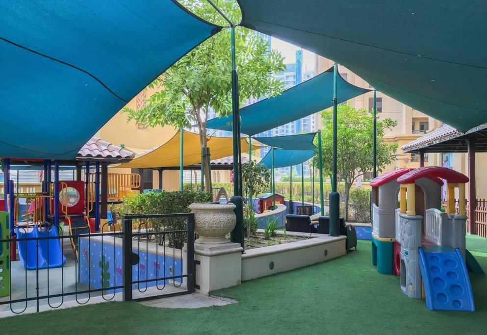 Frank Porter - Rimal 1 Dubai Exterior photo